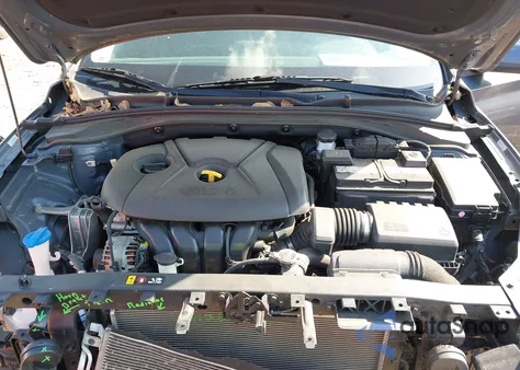 2018 Hyundai Elantra Gt from USA, damaged, VIN KMHH35LE8JU074206